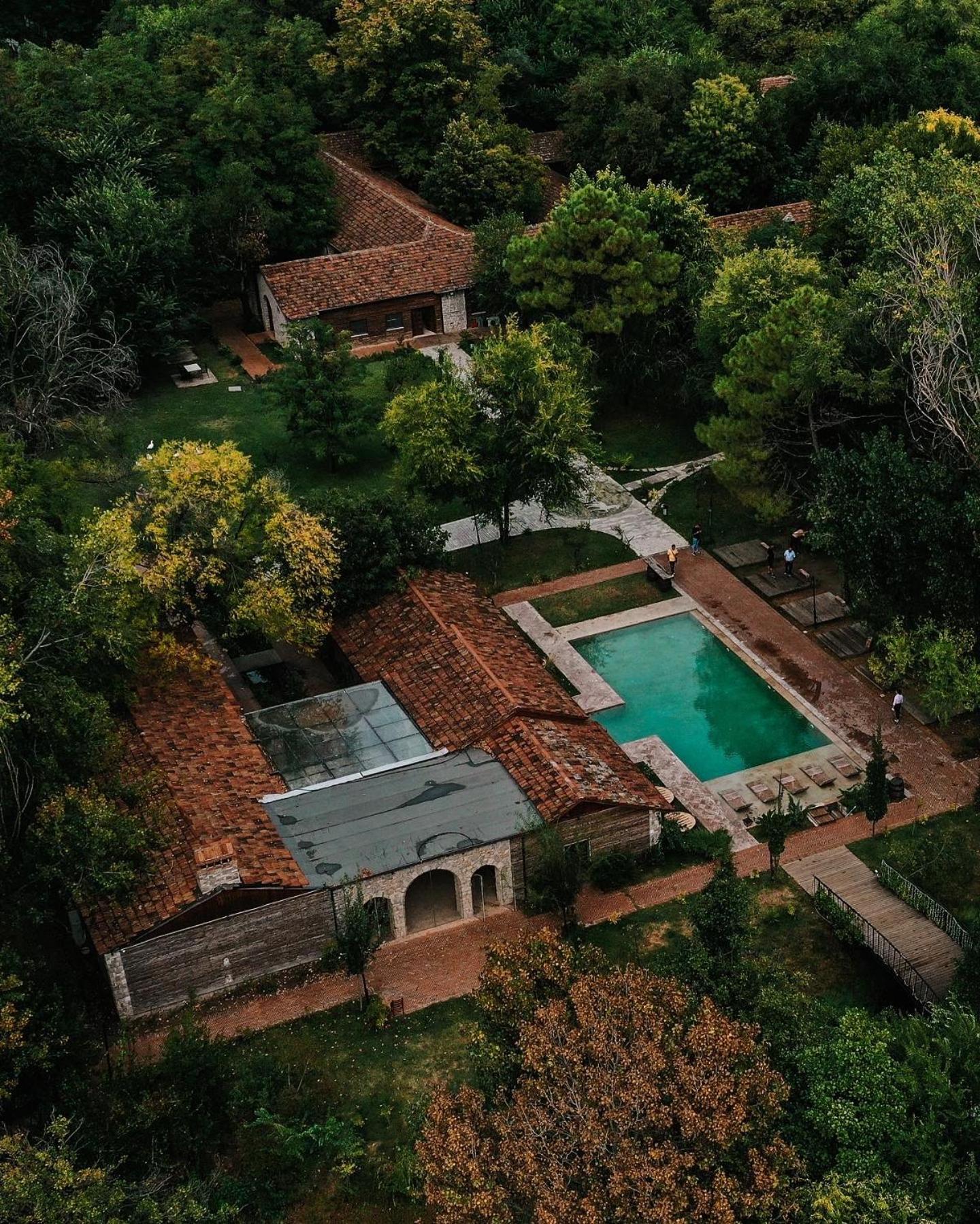 Hoteli Gjuetise Lezhë Exterior foto